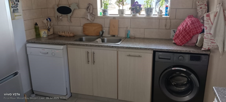 3 Bedroom Property for Sale in Seemeeu Park Western Cape